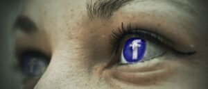 Facebook Seiten im Auge behalten Titel